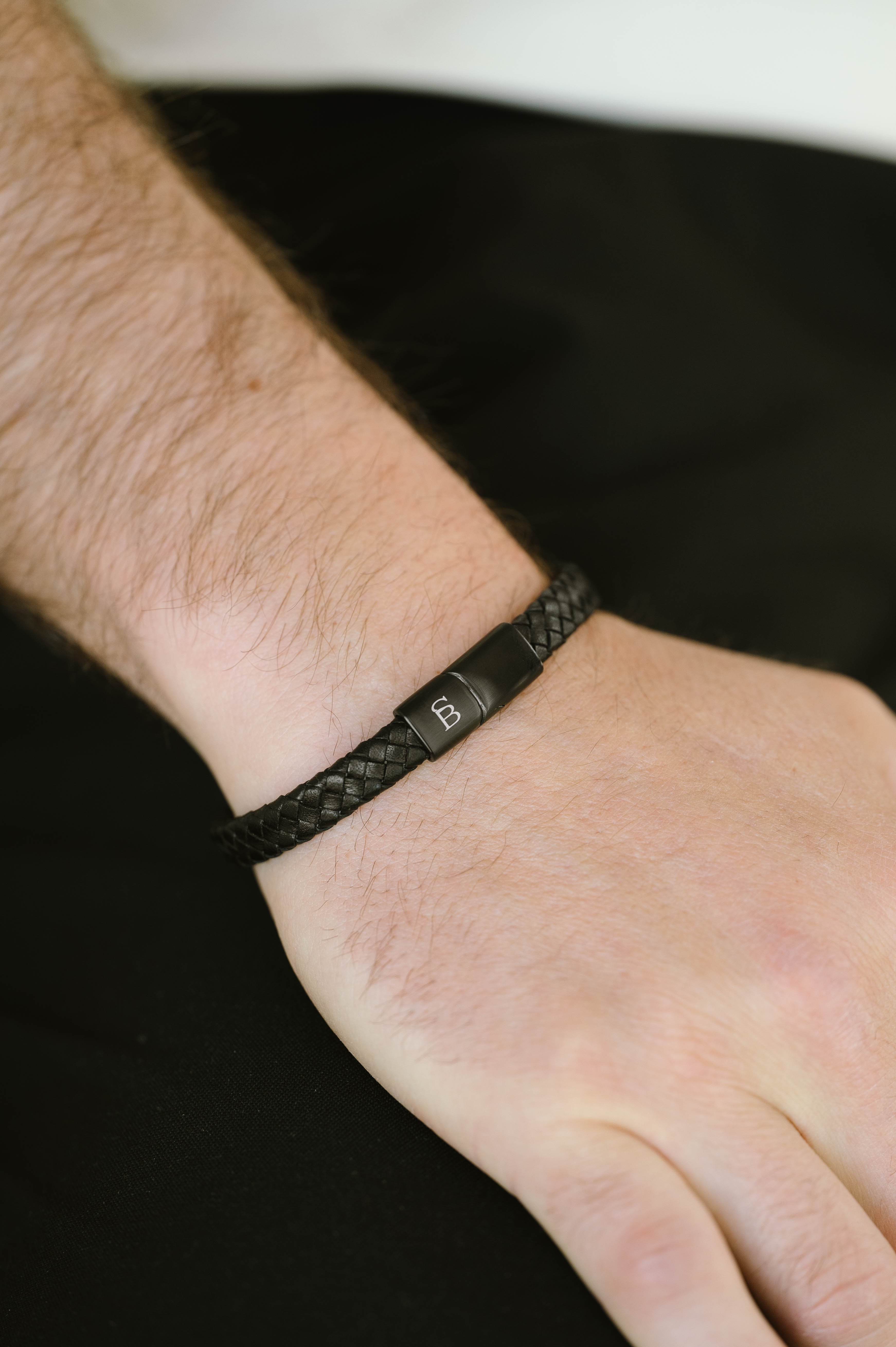 Steel & Barnett X - Black Edition Armband Riley